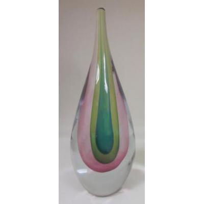 Vase shape paperweight